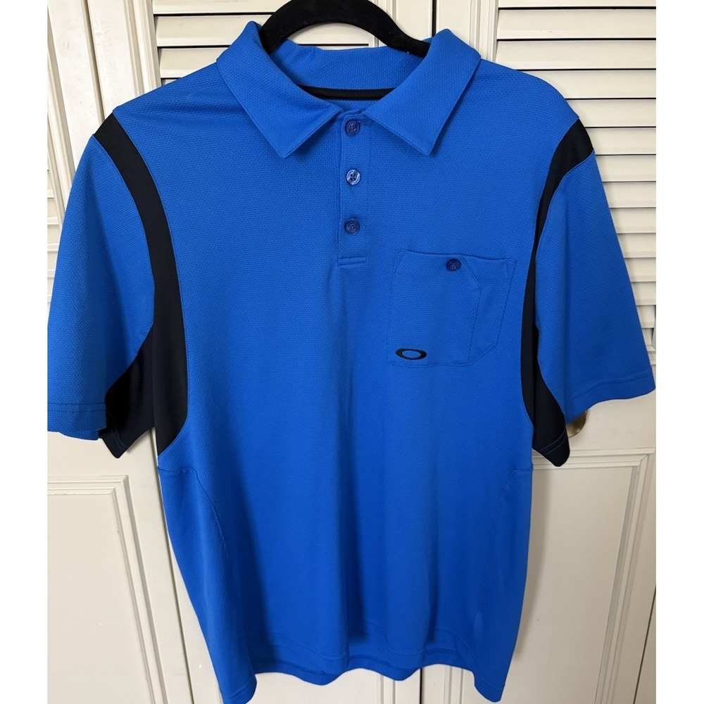 Oakley Men's 3 Button Down Short Sleeve Shirt Size M